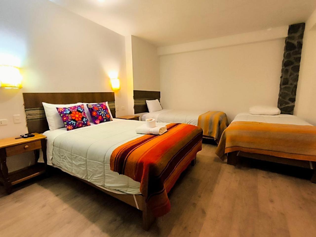 Hostal Balcon De Piedra 乌鲁班巴 外观 照片