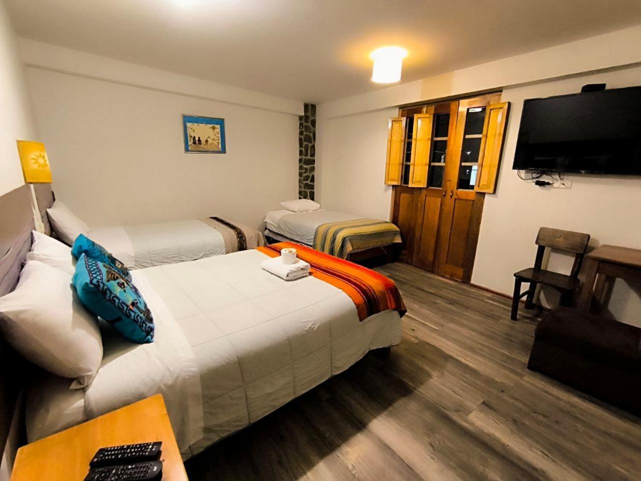 Hostal Balcon De Piedra 乌鲁班巴 外观 照片